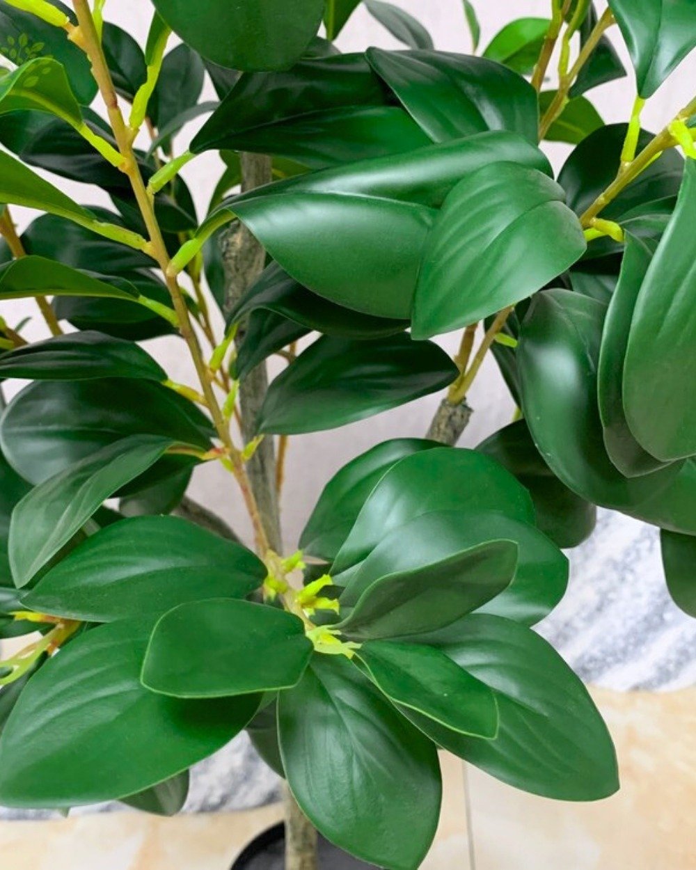 Konstgjord Ficus träd- Med Plastkruka 4 Konstgjord Ficus träd