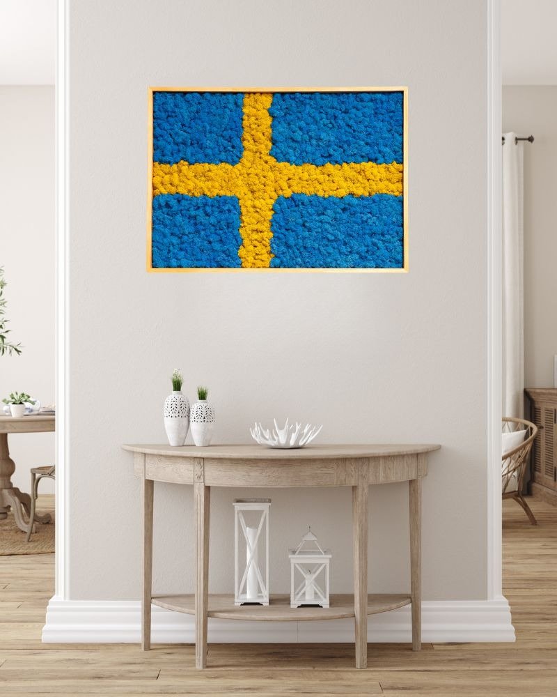 Mosstavla Sverige – Svensk flagga i renlav 1 Svensk flagga